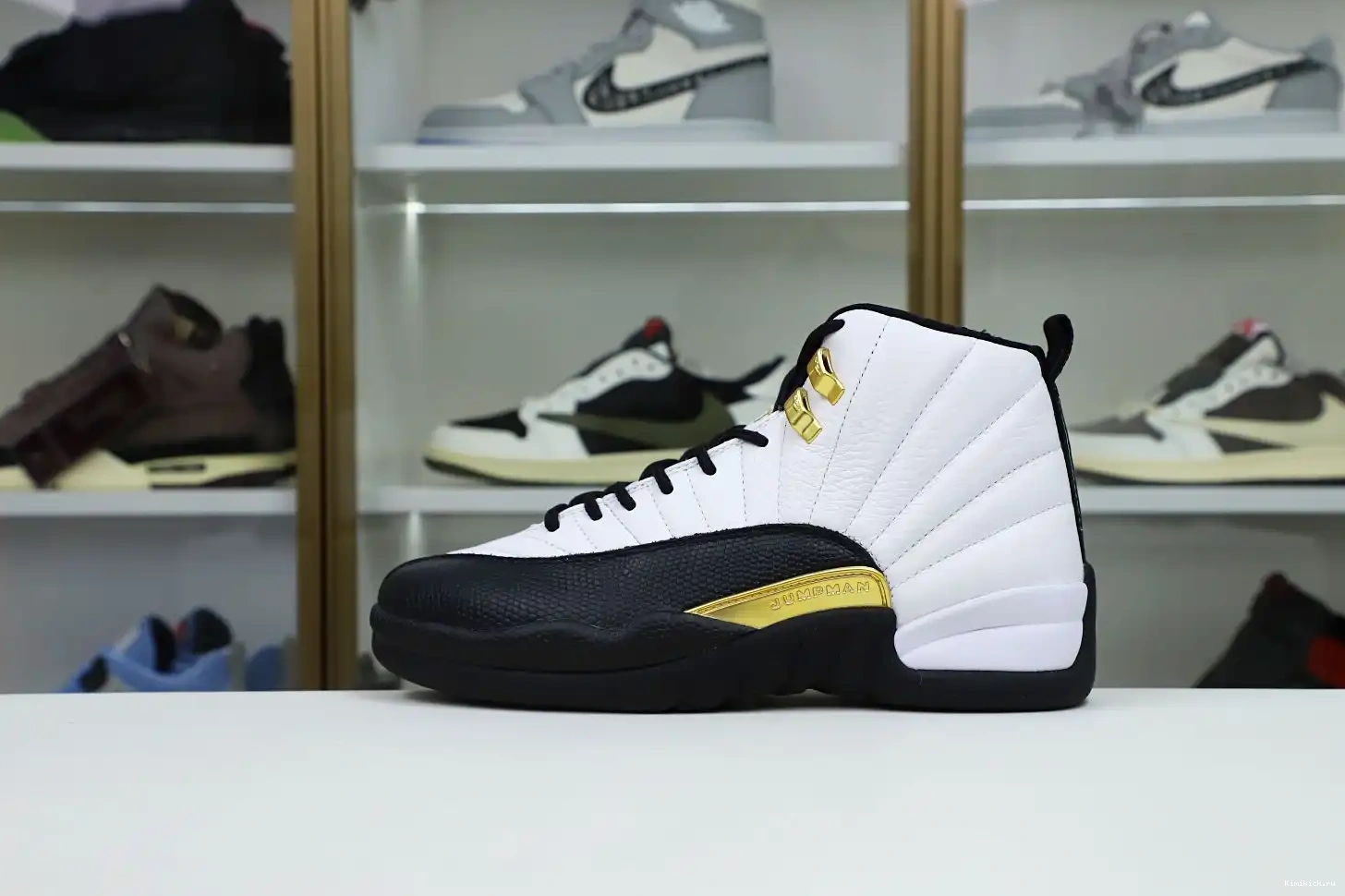 JORDAN Kimikick 12 'ROYALTY' RETRO AIR 0605